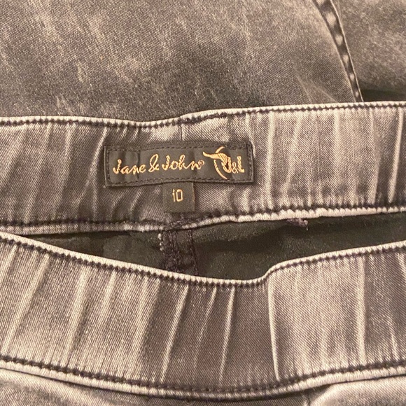 Jane & John Distressed Tie Dye Jegging - Picture 6 of 7